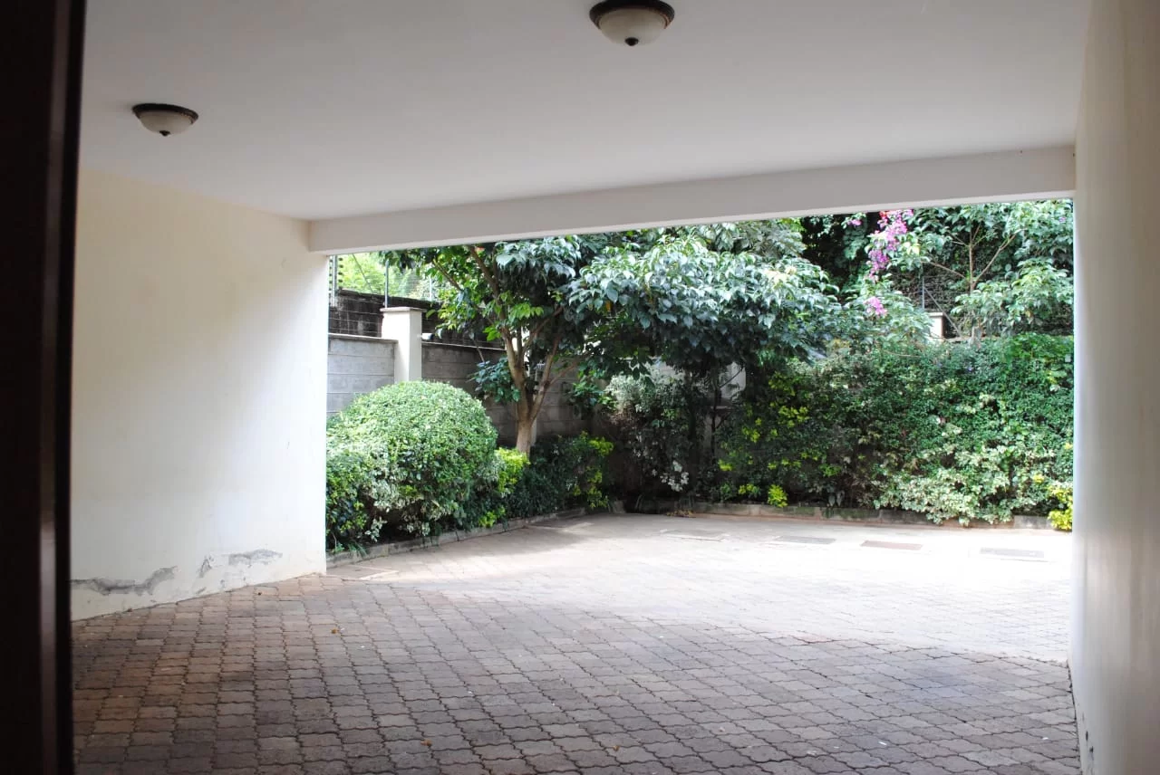 Townhouse In Lavington